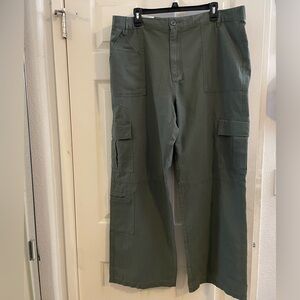Women's Olive Cargo Pants